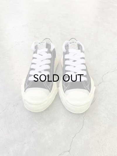 画像2: Maison MIHARA YASUHIRO ("HANK" VINTAGE COLOR SOLE CANVAS LOW-TOP SNEAKER) BLACK