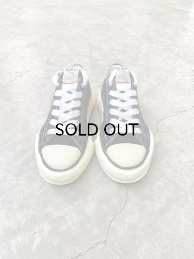 画像2: Maison MIHARA YASUHIRO ("PETERSON" VINTAGE COLOR SOLE CANVAS LOW-TOP SNEAKER) BLACK
