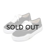 Maison MIHARA YASUHIRO ("BAKER" OG SOLE CANVAS LOW SNEAKER) BLACK