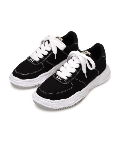 画像1: Maison MIHARA YASUHIRO ("WAYNE" OG SOLE CANVAS LOW-TOP SNEAKER) BLACK