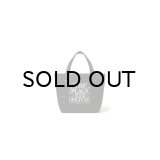 BLACK EYE PATCH (SHINING OG LABEL TOTE BAG SMALL) BLACK
