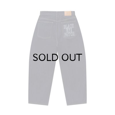 画像1: BLACK EYE PATCH (STENCIL LOGO WASHED EXTRA BAGGY JEANS) INDIGO
