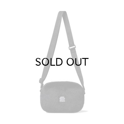 画像1: BLACK EYE PATCH (OG LABEL FAUX FUR SHOULDER BAG) BLACK