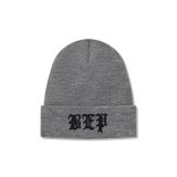 BLACK EYE PATCH (3 LETTER OE BEANIE) GRAY