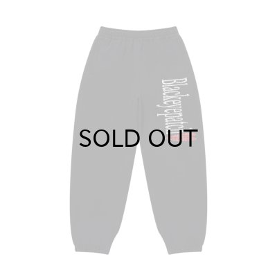 画像1: BLACK EYE PATCH (RHINESTONED HEARTBREAK LOGO SWEAT PANTS) BLACK