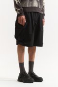 P.A.M. (CHOW SHORT FROM AFAR) BLACK