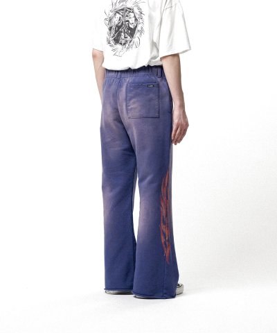 画像2: KAMIYA ("CRAYON FLAME" Distressed Bootcut Sweat Pants) NAVY