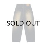 BLACK EYE PATCH (B EMBLEM BAGGY JEANS) DARK INDIGO