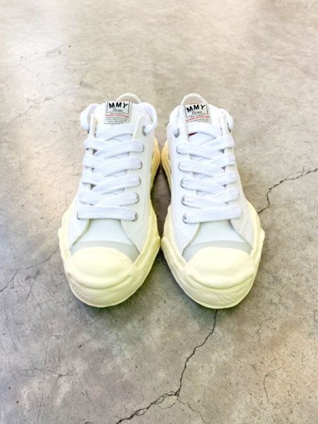 画像2: Maison MIHARA YASUHIRO ("HANK" VINTAGE COLOR SOLE CANVAS LOW-TOP SNEAKER) WHITE (2)