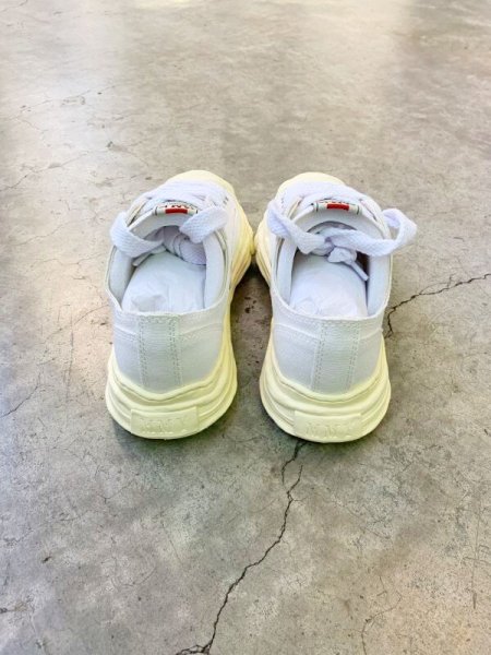 画像4: Maison MIHARA YASUHIRO ("HANK" VINTAGE COLOR SOLE CANVAS LOW-TOP SNEAKER) WHITE (4)