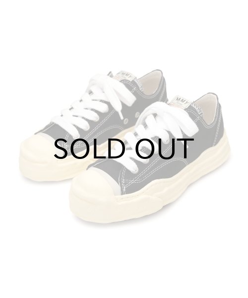 画像1: Maison MIHARA YASUHIRO ("HANK" VINTAGE COLOR SOLE CANVAS LOW-TOP SNEAKER) BLACK (1)