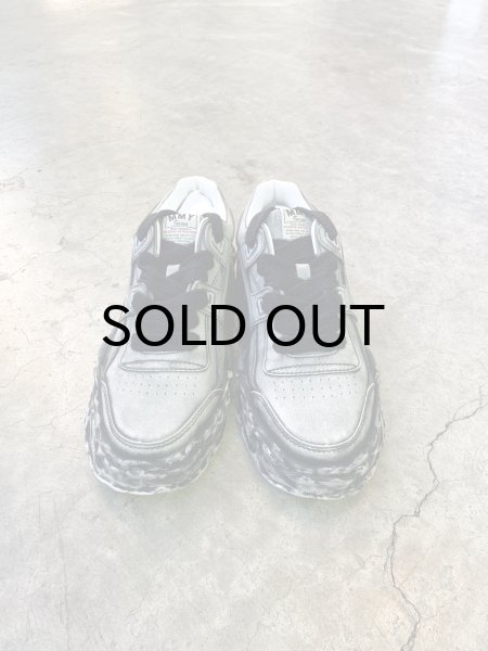 画像2: Maison MIHARA YASUHIRO ("PARKER" OG SOLE FADED EFFECT LEATHER LOW-TOP SNEAKER) BLACK (2)