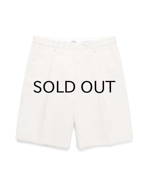 画像2: WACKO MARIA (DICKIES PLEATED SHORT TROUSERS TYPE-1) WHITE (2)