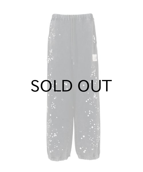 画像1: Maison MIHARA YASUHIRO (Embellished Bleached Sweat Pants) BLACK (1)