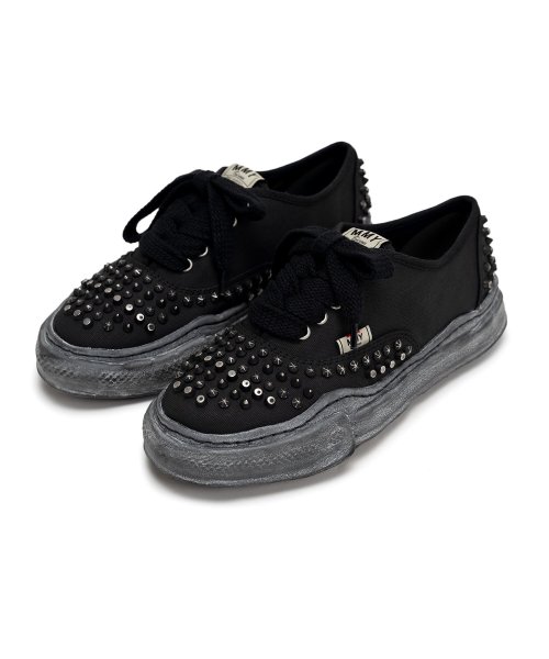 画像1: Maison MIHARA YASUHIRO ("BAKER" OG SOLE STUDDES CANVAS LOW-TOP SNEAKER) BLK-BLK (1)