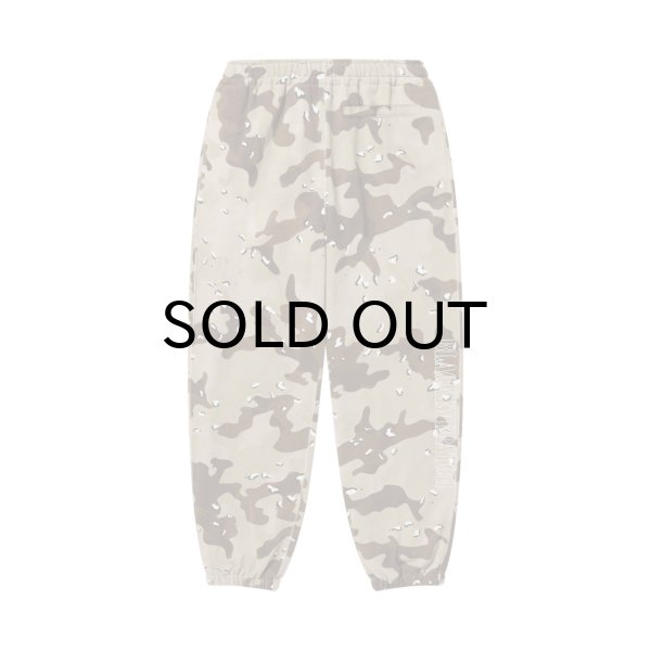 画像2: BLACK EYE PATCH (STENCIL LOGO EMBROIDERED SWEAT PANTS) D.CAMO (2)