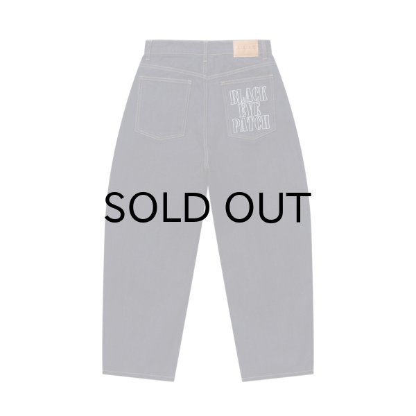 画像1: BLACK EYE PATCH (STENCIL LOGO WASHED EXTRA BAGGY JEANS) INDIGO (1)
