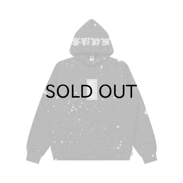 画像1: BLACK EYE PATCH (SPLATTERED REFLECTOR HWC LABEL HOODIE) BLACK (1)