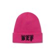 画像1: BLACK EYE PATCH (3 LETTER OE BEANIE) PINK (1)