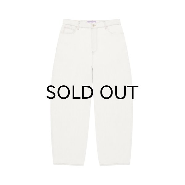 画像2: BLACK EYE PATCH (STENCIL LOGO EXTRA BAGGY JEANS) DUST WHITE (2)