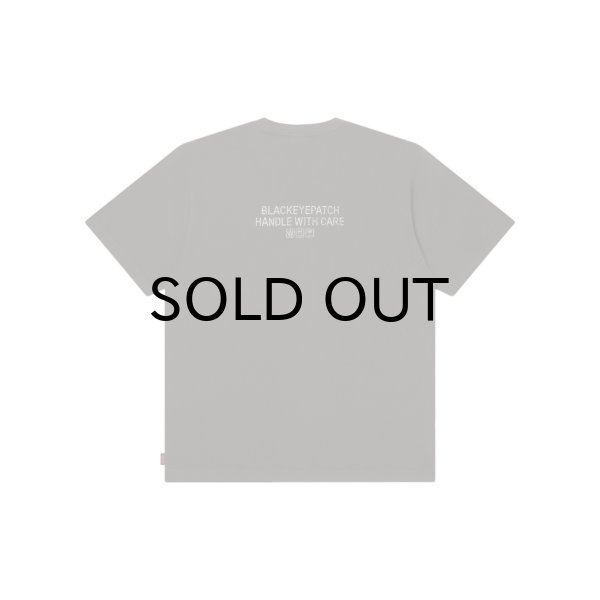 画像2: BLACK EYE PATCH (RHINESTONE GRAYSCALE HWC LABEL TEE) P.CHARCOAL (2)