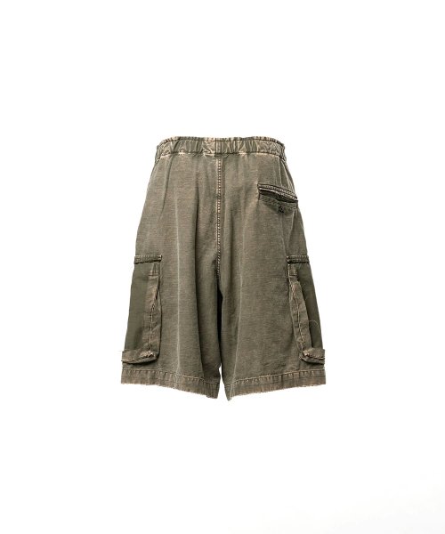 画像2: Maison MIHARA YASUHIRO (Cotton Satin Cargo Shorts) DK.GREEN (2)