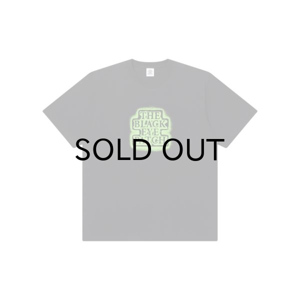 画像1: BLACK EYE PATCH (GLOW IN THE DARK SPRAYED OG LABEL TEE) BLACK (1)